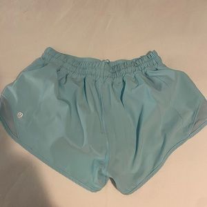 lululemon hotty hot short 2.5 inseam